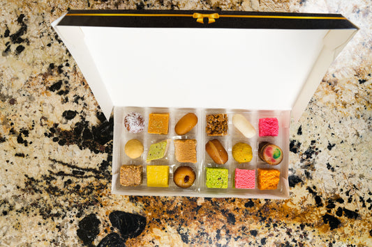 18 Pieces Gift Box